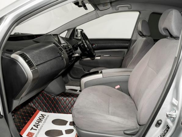 Toyota Prius II Рестайлинг (XW20) с пробегом 2008 года, цена 675 000 рублей, 430541 км, лифтбек, Автокод Объявления
