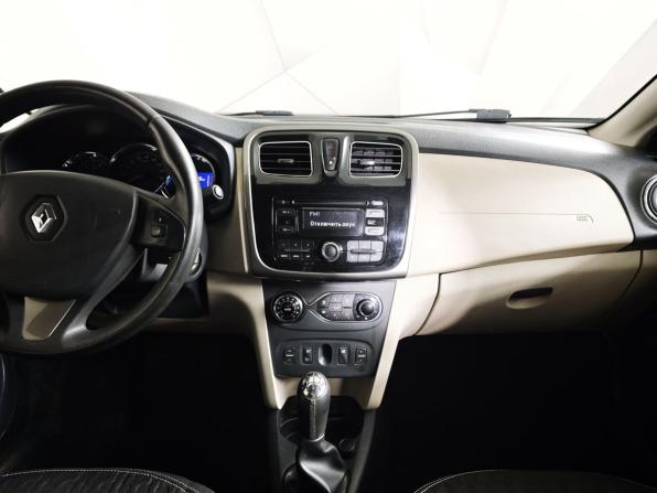 Renault Logan II с пробегом 2015 года, цена 597 000 рублей, 166658 км, седан, Автокод Объявления