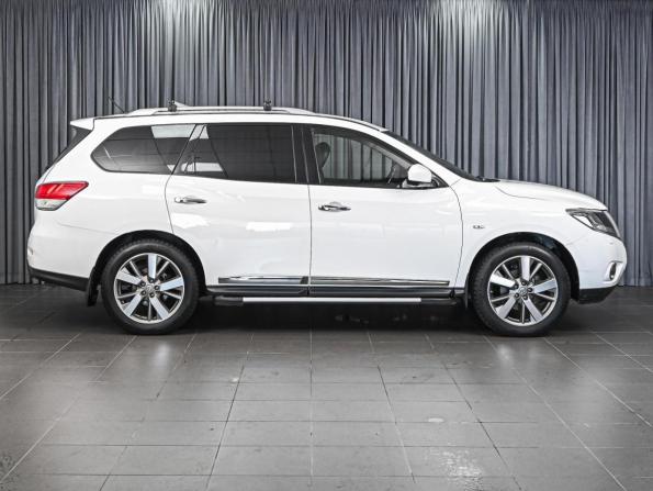 Nissan Pathfinder IV с пробегом 2014 года, цена 1 498 000 рублей, 200793 км, внедорожник, Автокод Объявления