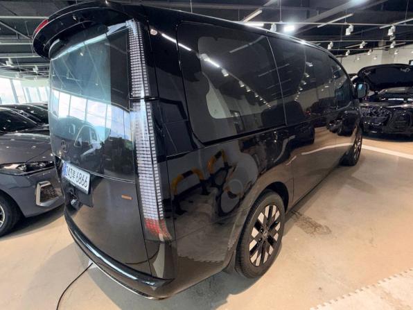Новый Hyundai Staria I 2024 года, цена 9 490 000 рублей, минивэн, Автокод Объявления
