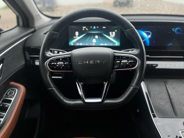 Omoda C5 I с пробегом 2023 года, цена 1 700 000 рублей, 79637 км, внедорожник, Автокод Объявления
