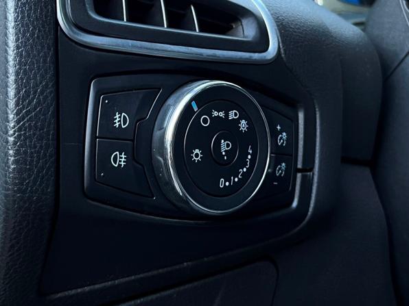 Ford Focus III с пробегом 2013 года, цена 498 500 рублей, 240000 км, седан, Автокод Объявления