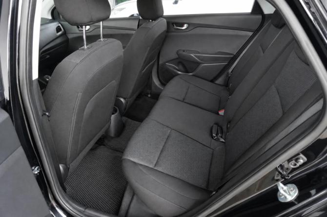 Hyundai Solaris II Рестайлинг с пробегом 2021 года, цена 1 440 000 рублей, 130282 км, седан, Автокод Объявления