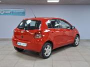 Toyota Yaris II Москва  - изображение 24