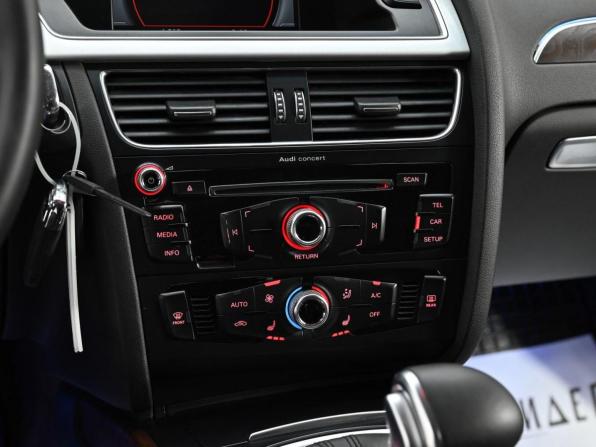 Audi A4 IV (B8) Рестайлинг с пробегом 2015 года, цена 929 000 рублей, 118566 км, седан, Автокод Объявления