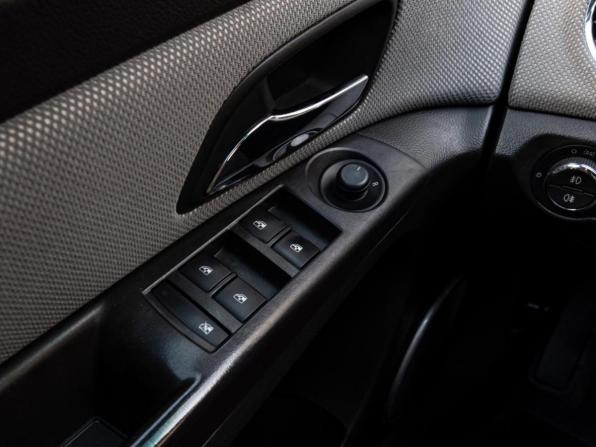 Chevrolet Cruze I Рестайлинг с пробегом 2014 года, цена 798 000 рублей, 136413 км, хэтчбек, Автокод Объявления