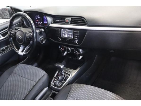Kia Rio IV с пробегом 2017 года, цена 1 024 000 рублей, 132196 км, седан, Автокод Объявления