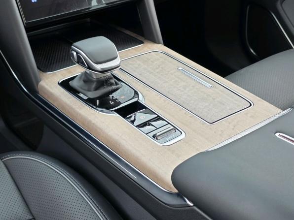 Hongqi HS7 II с пробегом 2025 года, цена 4 700 000 рублей, 517 км, внедорожник, Автокод Объявления