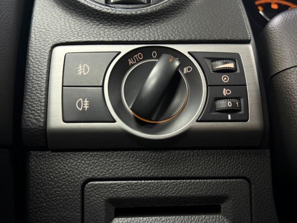 Opel Antara I с пробегом 2011 года, цена 1 000 000 рублей, 130000 км, внедорожник, Автокод Объявления