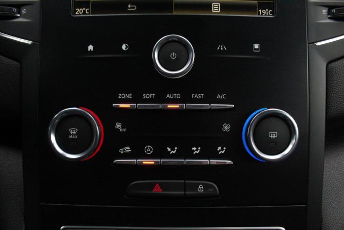 Renault Megane IV с пробегом 2019 года, цена 1 395 000 рублей, 184489 км, универсал, Автокод Объявления