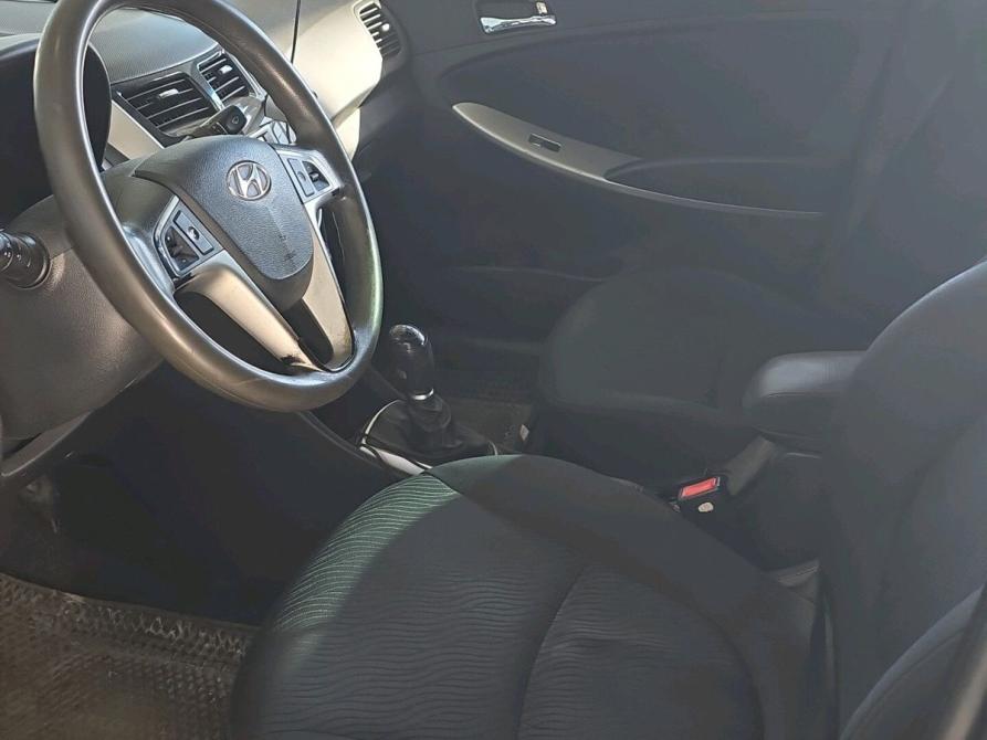 Hyundai Solaris I Самара  - изображение 5