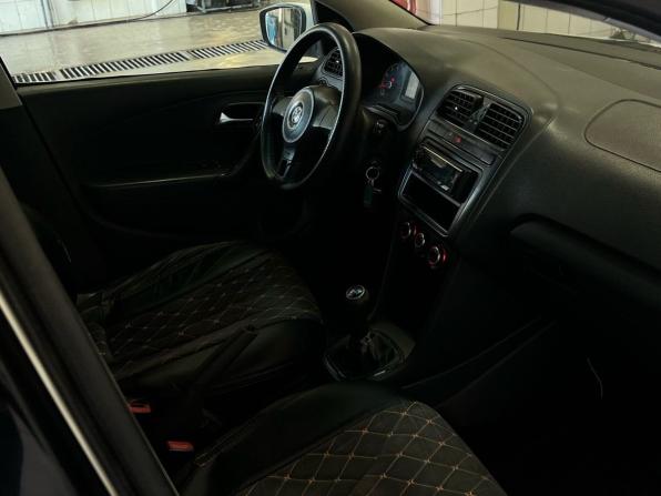 Volkswagen Polo V с пробегом 2014 года, цена 580 000 рублей, 281809 км, седан, Автокод Объявления
