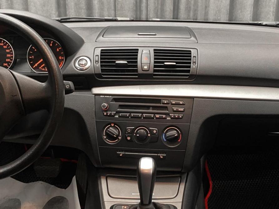 BMW 1 серии I (E81/E82/E87/E88) Рестайлинг Красноярск  - изображение 10