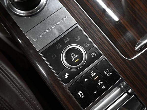 Land Rover Range Rover IV с пробегом 2013 года, цена 2 350 000 рублей, 286693 км, внедорожник, Автокод Объявления