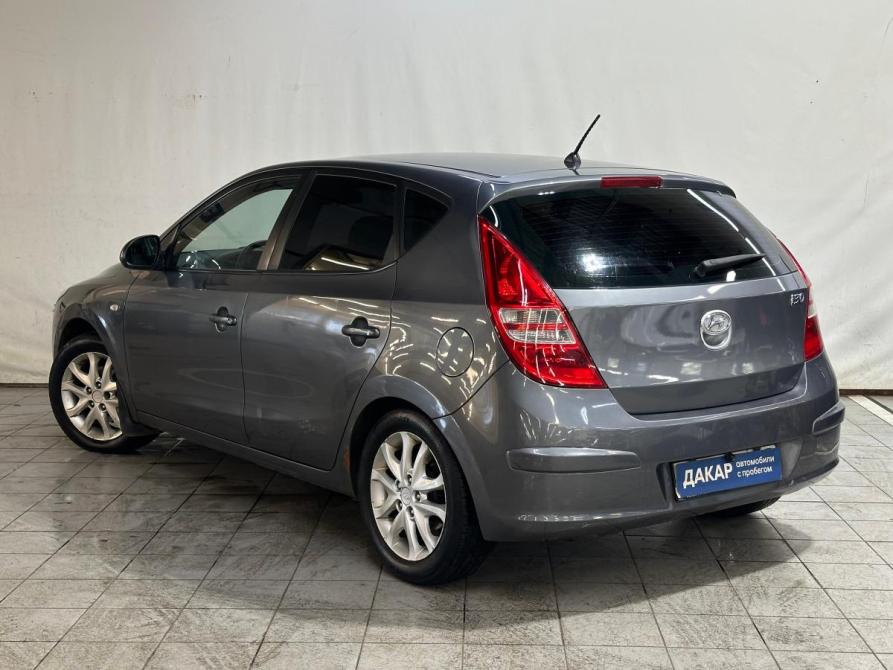 Hyundai i30 I Санкт-Петербург  - изображение 4