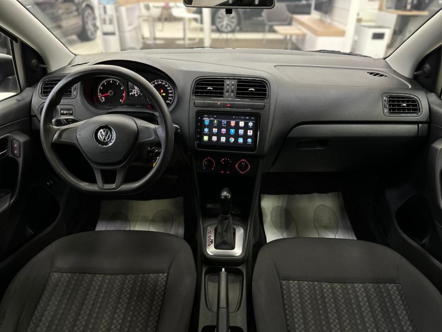 Volkswagen Polo V Рестайлинг Санкт-Петербург  - изображение 28