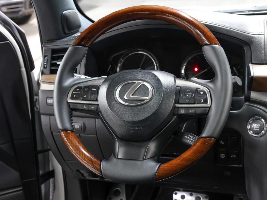 Lexus LX III Рестайлинг 2 Москва  - изображение 16