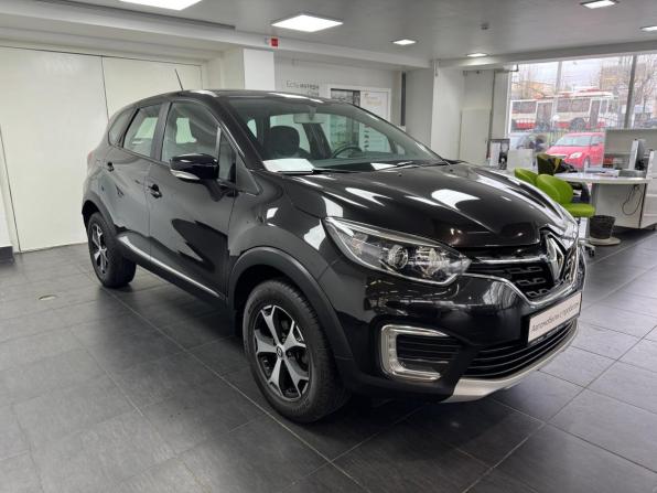 Renault Kaptur I Рестайлинг с пробегом 2021 года, цена 1 548 000 рублей, 94563 км, внедорожник, Автокод Объявления