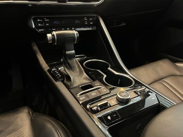 Kia K5 III с пробегом 2020 года, цена 2 420 000 рублей, 103002 км, седан, Автокод Объявления