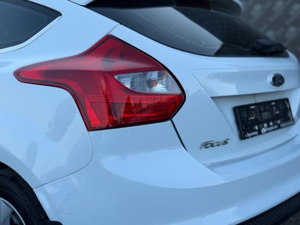Ford Focus III с пробегом 2013 года, цена 730 000 рублей, 176800 км, хэтчбек, Автокод Объявления