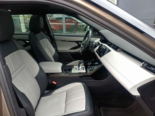 Land Rover Range Rover Evoque II с пробегом 2022 года, цена 4 399 000 рублей, 53000 км, внедорожник, Автокод Объявления