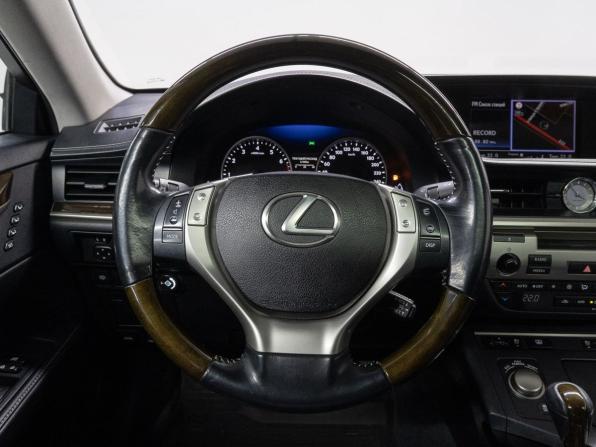 Lexus ES VI с пробегом 2013 года, цена 1 749 000 рублей, 253680 км, седан, Автокод Объявления