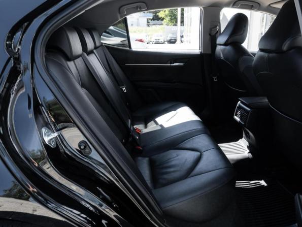 Toyota Camry VIII (XV70) Рестайлинг с пробегом 2021 года, цена 2 920 000 рублей, 117580 км, седан, Автокод Объявления