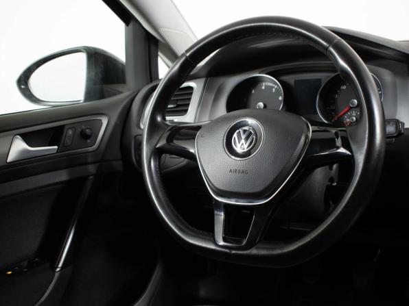 Volkswagen Golf VII с пробегом 2014 года, цена 1 337 000 рублей, 125000 км, хэтчбек, Автокод Объявления