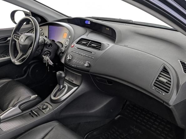 Honda Civic VIII Рестайлинг с пробегом 2010 года, цена 1 280 000 рублей, 96813 км, хэтчбек, Автокод Объявления