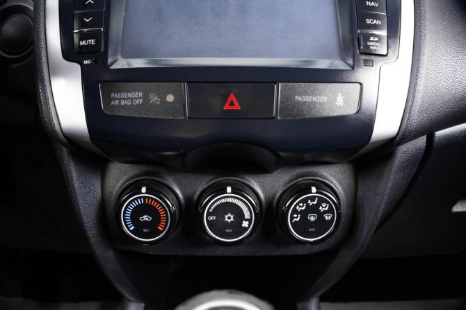 Mitsubishi ASX I с пробегом 2011 года, цена 799 000 рублей, 207000 км, внедорожник, Автокод Объявления