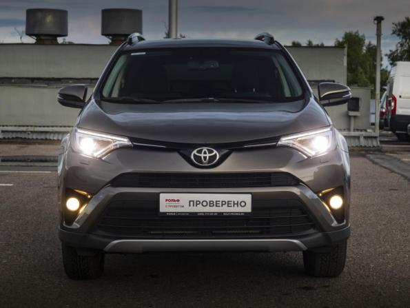 Toyota RAV4 IV (XA40) Рестайлинг с пробегом 2018 года, цена 2 648 000 рублей, 138662 км, внедорожник, Автокод Объявления