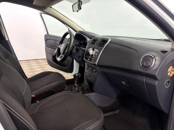 Renault Logan II Рестайлинг с пробегом 2022 года, цена 1 150 000 рублей, 47787 км, седан, Автокод Объявления