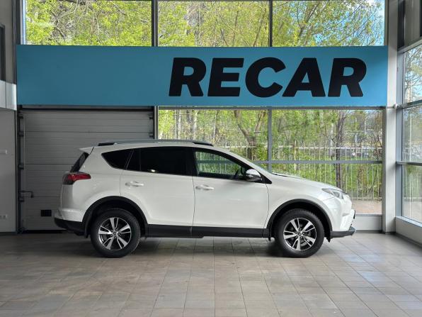 Toyota RAV4 IV (XA40) Рестайлинг с пробегом 2017 года, цена 2 230 000 рублей, 203200 км, внедорожник, Автокод Объявления