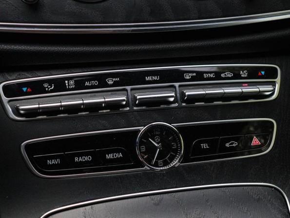 Mercedes-Benz E-Класс V (W213 S213 C238) с пробегом 2020 года, цена 3 750 000 рублей, 99993 км, седан, Автокод Объявления