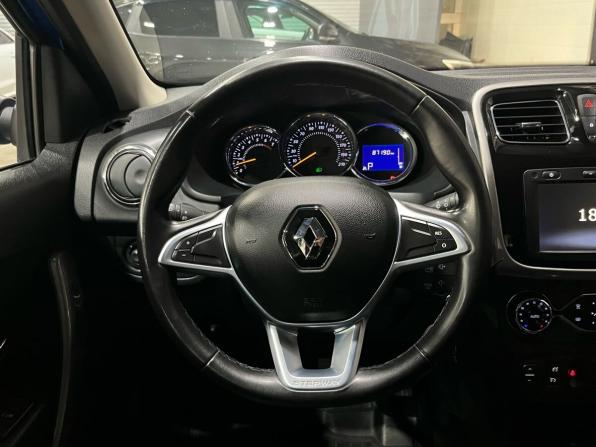 Renault Sandero II с пробегом 2018 года, цена 1 194 000 рублей, 87200 км, хэтчбек, Автокод Объявления