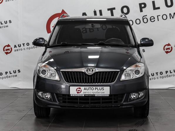 Skoda Fabia II Рестайлинг с пробегом 2011 года, цена 679 000 рублей, 268286 км, универсал, Автокод Объявления