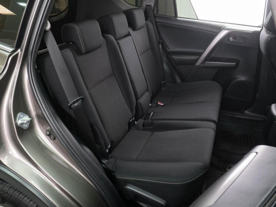 Toyota RAV4 IV (XA40) Рестайлинг Тюмень  - изображение 7