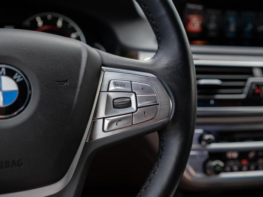 BMW 7 серии VI (G11/G12) Сочи  - изображение 25