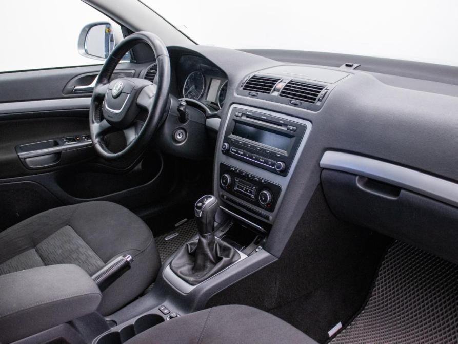 Skoda Octavia II (A5) Рестайлинг Москва  - изображение 1