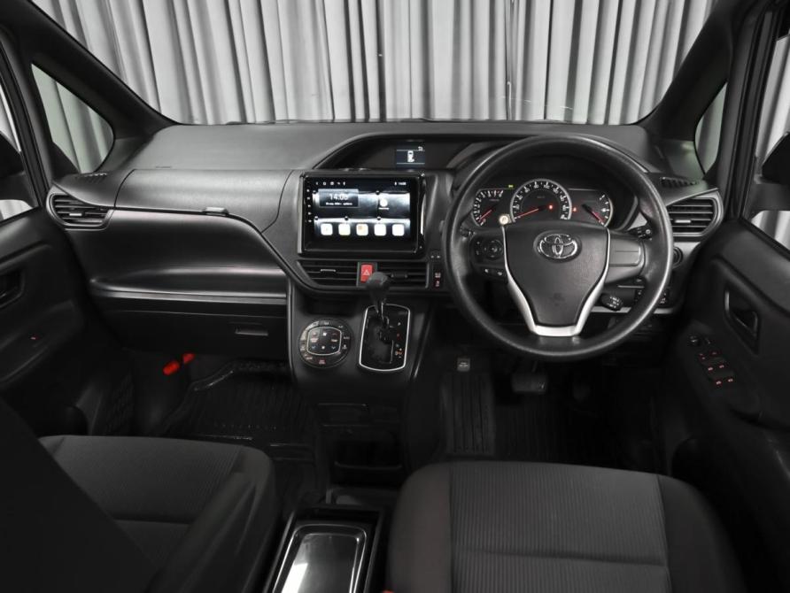 Toyota Voxy III (R80) Ставрополь  - изображение 6