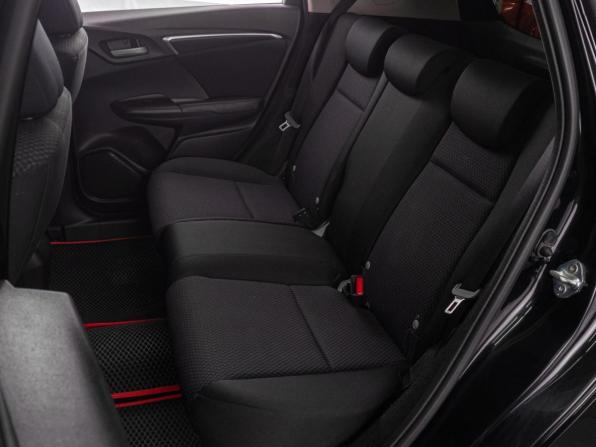 Honda Fit III Рестайлинг с пробегом 2019 года, цена 1 329 000 рублей, 59733 км, хэтчбек, Автокод Объявления