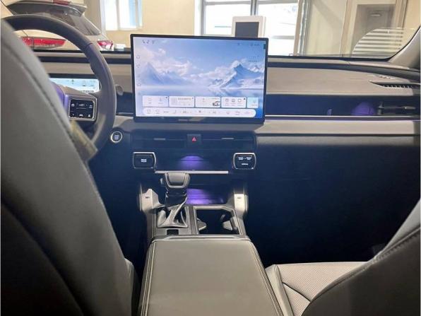 Новый Toyota RAV4 VI (XA60) 2026 года, цена 4 949 110 рублей, внедорожник, Автокод Объявления