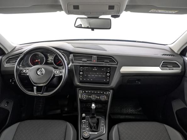 Volkswagen Tiguan II с пробегом 2020 года, цена 2 700 000 рублей, 97125 км, внедорожник, Автокод Объявления