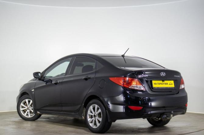 Hyundai Solaris I с пробегом 2012 года, цена 759 000 рублей, 172384 км, седан, Автокод Объявления