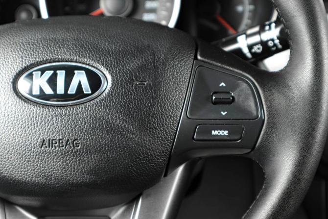 Kia Rio III с пробегом 2014 года, цена 929 000 рублей, 197000 км, седан, Автокод Объявления