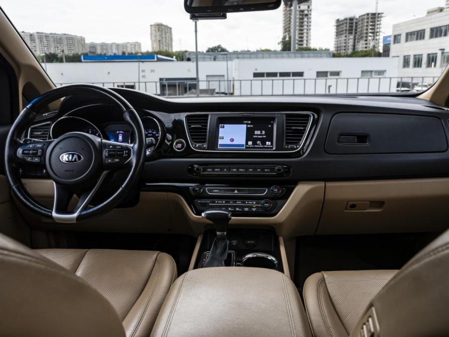 Kia Carnival III Москва  - изображение 12