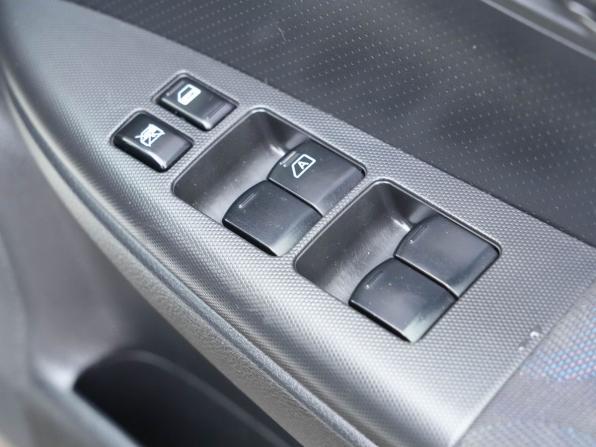 Nissan Note I с пробегом 2005 года, цена 370 000 рублей, 367479 км, хэтчбек, Автокод Объявления