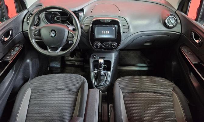 Renault Kaptur I с пробегом 2017 года, цена 1 549 000 рублей, 126899 км, внедорожник, Автокод Объявления