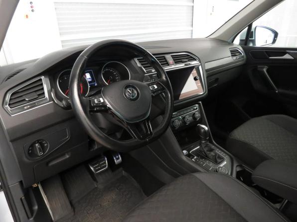 Volkswagen Tiguan II с пробегом 2018 года, цена 2 250 000 рублей, 156459 км, внедорожник, Автокод Объявления