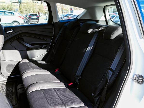 Ford Kuga II Рестайлинг с пробегом 2018 года, цена 1 299 000 рублей, 236227 км, внедорожник, Автокод Объявления